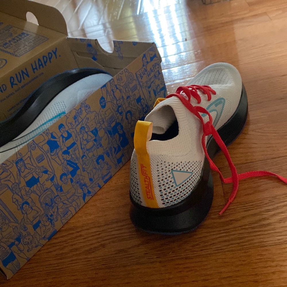 Brooks Stealthfit 5